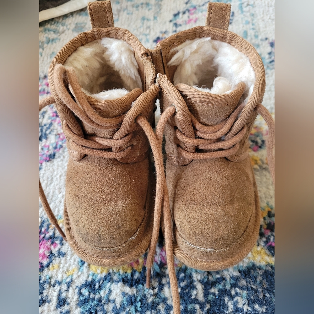 Cozy Brown Kids Uggs